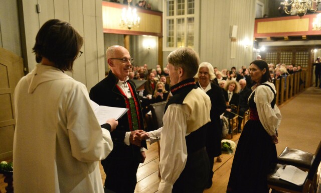Her gir Kjell og Erik hverandre sitt ja og blir historiske
